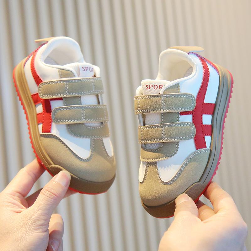 Clearance children's Forrest Gump shoes 2025 spring and autumn boys' sports shoes casual board shoes girls' little white shoes baby moral training s