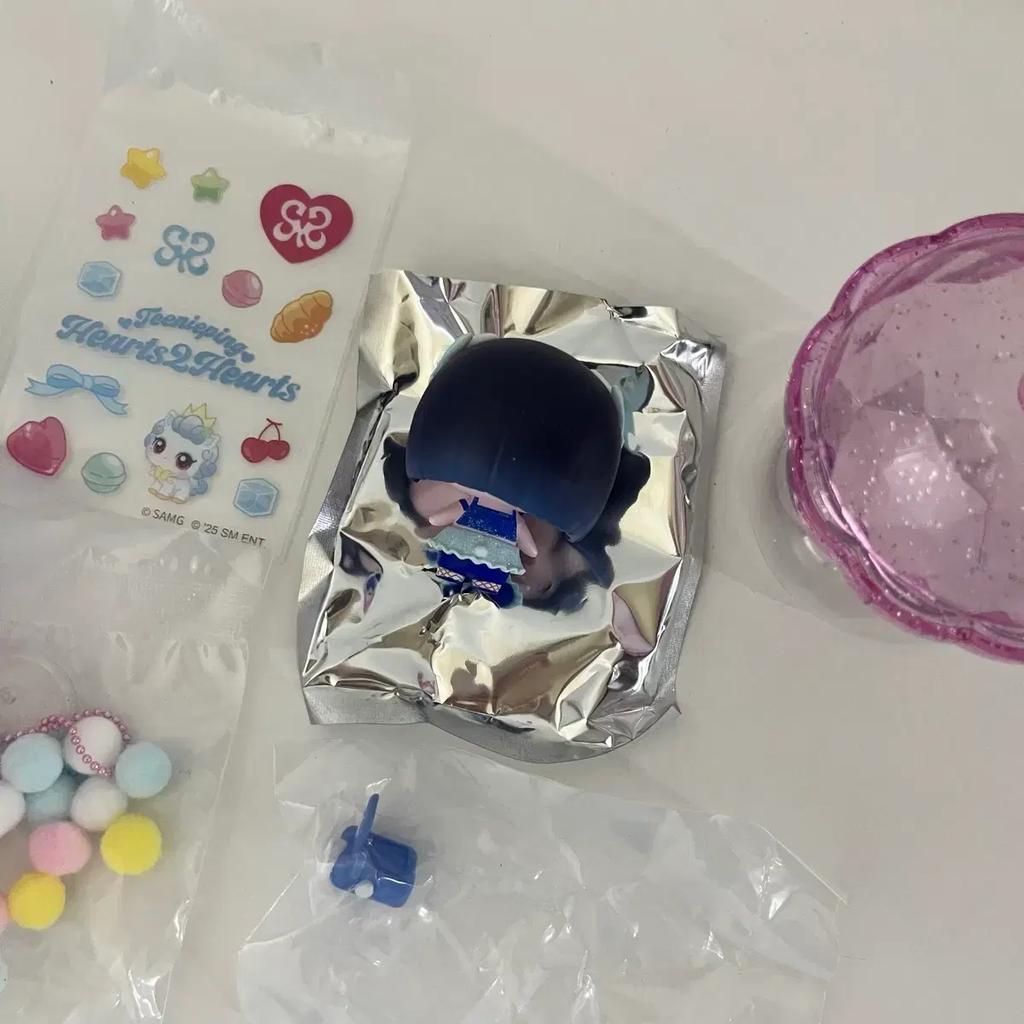 HEARTS2HEARTS Tinning Random Figure Clear Sale
