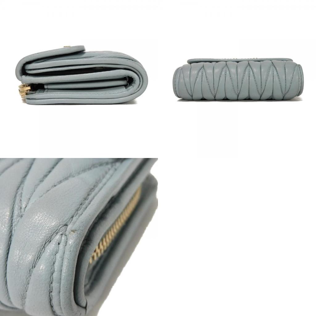 Б/у Компактный кошелек на молнии с узором Matelasse (5ML002 N88 F0012 7941) с RFID и кожей ягненка. Металлический логотип. Женский Cielo из Японии