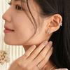BELLOOGGI Heart ribbon earcuff