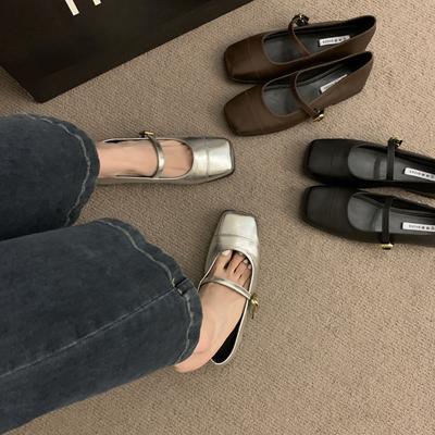 Французские ретро квадратные серебряные туфли Мэри Джейн женские 2024 весна новые модели с юбками нежное слово с плоской подошвой