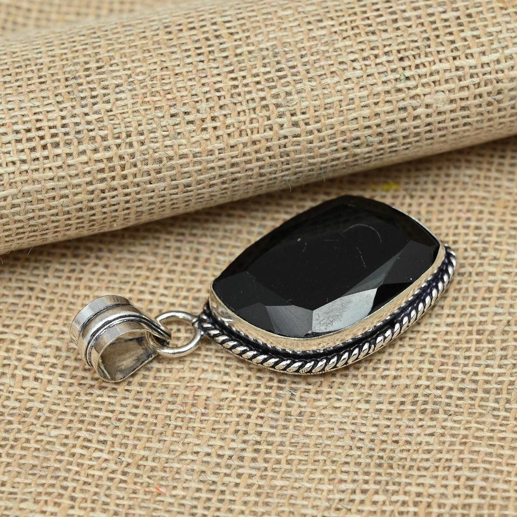 Черный шпинель драгоценный камень стерлингового серебра 925 пробы ювелирные изделия ручной работы подарок на день рождения кулон