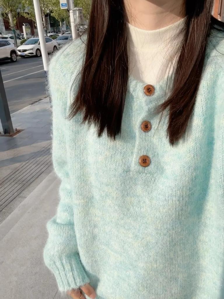 Macaron Thickened Sweater Women's Retro Autumn and Winter Lazy Wind Henry Neck Pullover Button Long Sleeve Knitted Top