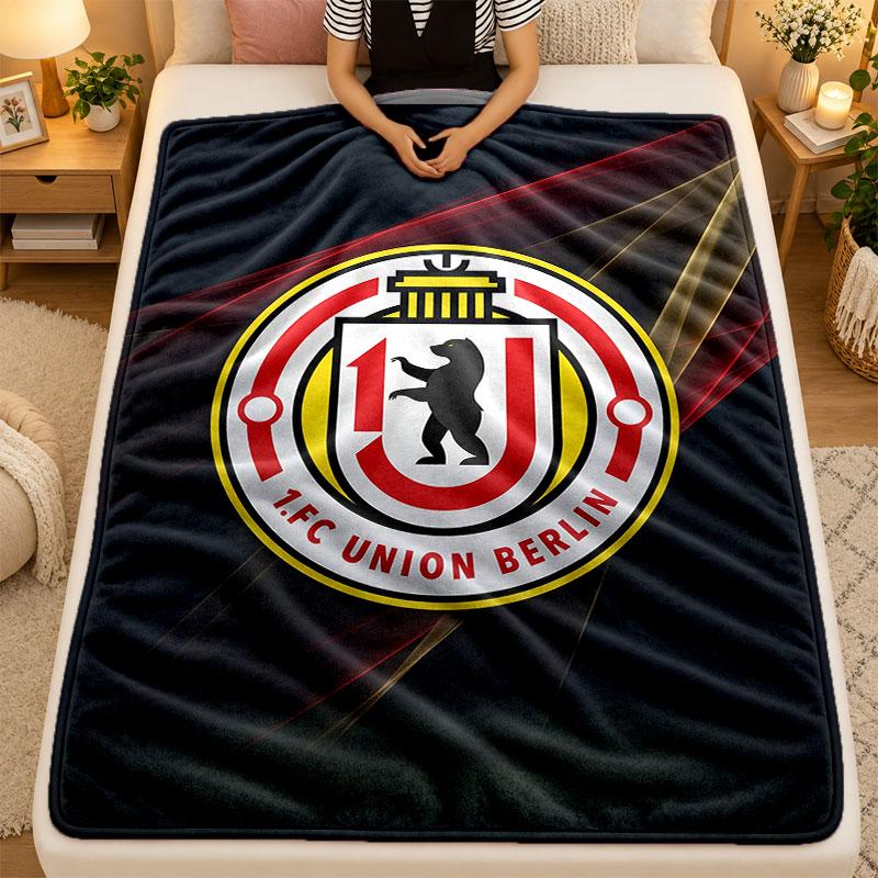 Flannel BlanketUnion Berlin FC Warm Soft Throw Blanket for Indoor Sofa Bed Living Room Use