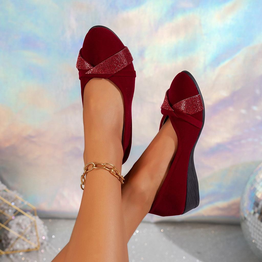 Балетки с французским темпераментом, удобные и стильные туфли-одинарки на низком каблуке, женские туфли с низким вырезом, украшенные стразами