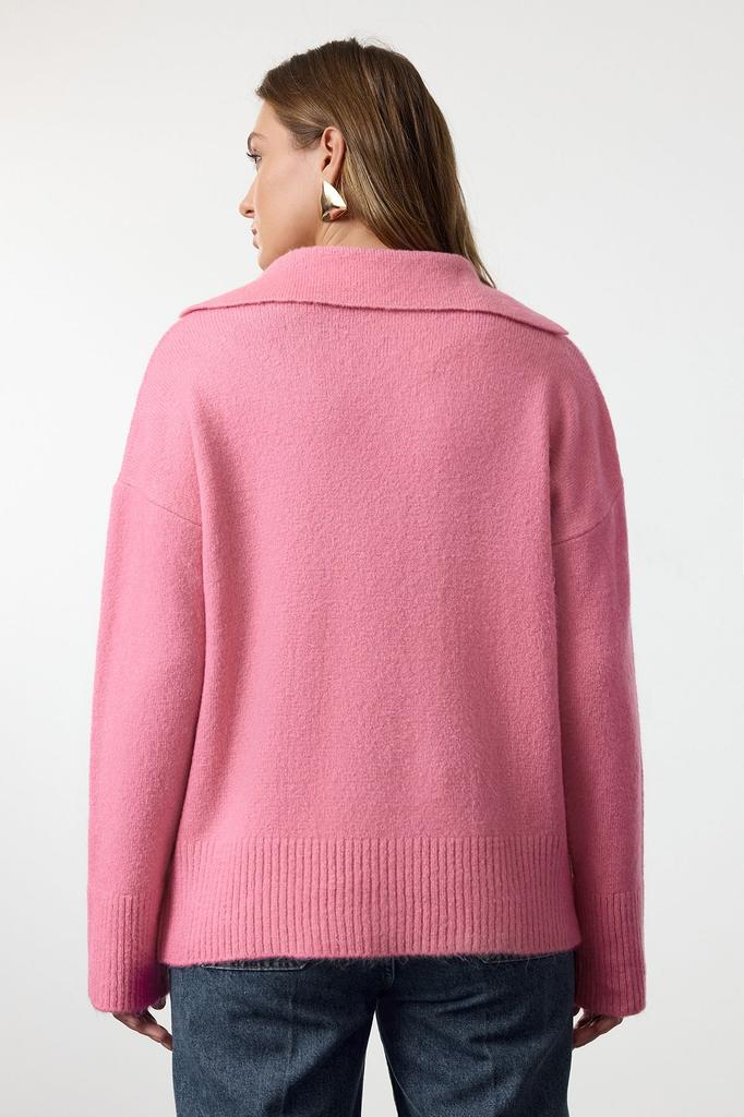 Women's Fashionable Stylish Sweater Pink Woolen Wide Fit Polo Neck Basic Knitwear Sweater