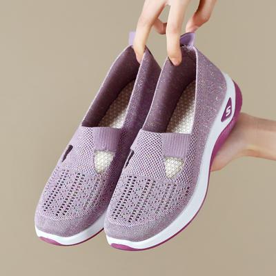 Обувь для пожилых матерей, легкие женские летающие вязаные полые дышащие повседневные туфли, старые пекинские сетчатые туфли, мягкие подошвы для матерей