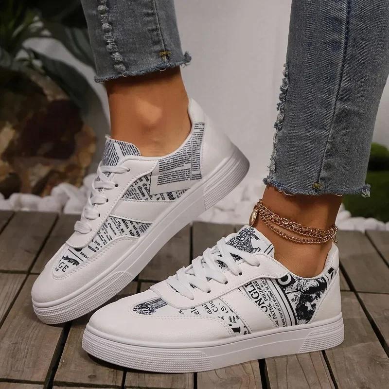 Мода 2024 года. Брендовые женские туфли на шнуровке. Женская обувь из вулканизированной кожи. Модная женская повседневная обувь с принтом. Новые универсальные кроссовки больших размеров.