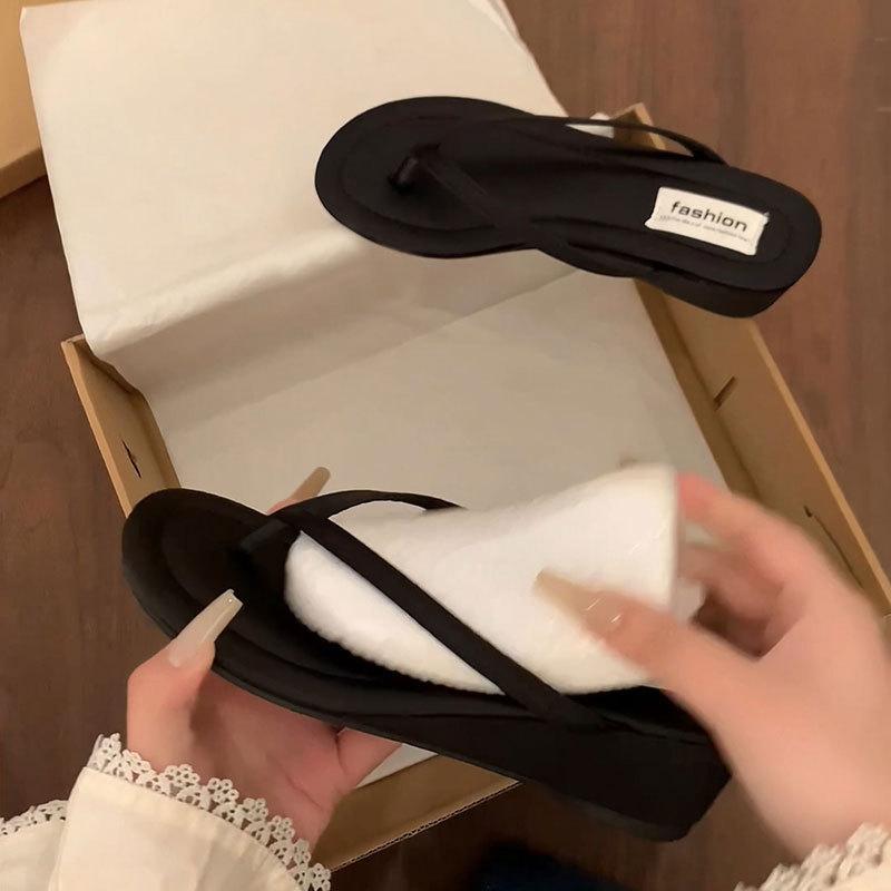 Retro Thick-soled Flip-flops Height-increasing Shoes Versatile Anti-slip Flip-flops