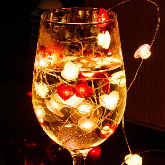 Светильник с сердечком в форме сердца, украшение ко Дню святого Валентина, ультра-яркий водонепроницаемый светодиодный гирляндный светильник на батарейках, подвесное украшение