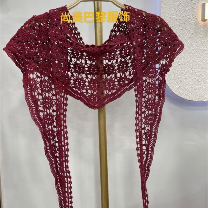 The New Shawl Korean Version Shows Temperament, Fashionable Hollow Round Flower Triangle Outer Shawl Sunscreen Neck