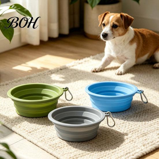 Dog Water Bowl Foldable Bowl, Collapsible Cat with Carabiner, Portable Pet Travel Accessories Silicone for Dogs Cats Camping Paw Shape