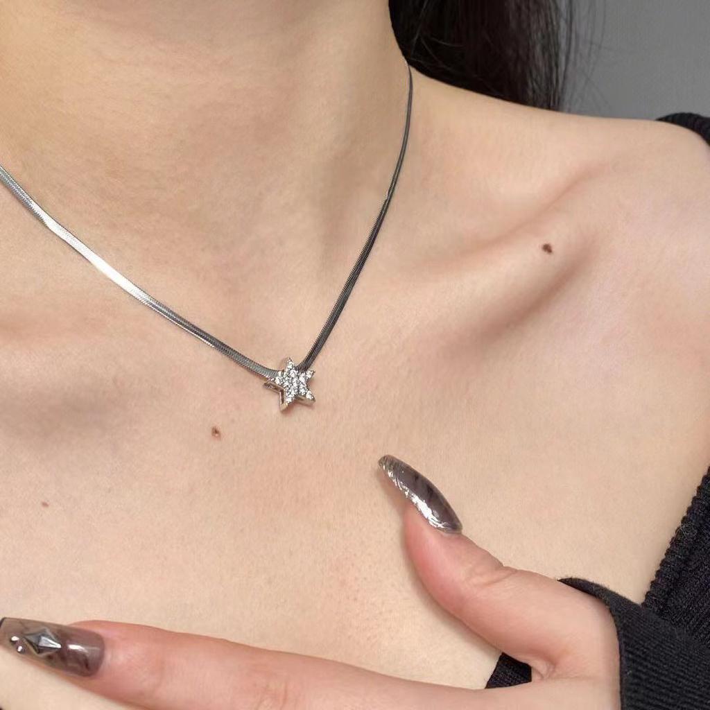 Ожерелье-цепочка со звездой и змеиной костью для женщин и девочек, колье-колье INS, крутые ожерелья, подарок для свадебной вечеринки