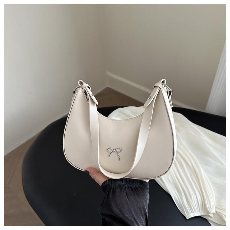 Elegant Retro-inspired Bow Handbag For Women Ideal For Casual Urban Fashion