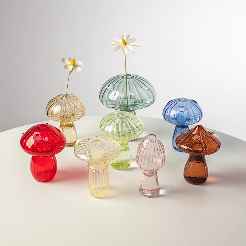 Mushroom Glass Vase Transparent Flower Bottle Small Vase Hydroponic Flower Pot Aromatherapy Bottle Office Desktop Ornament