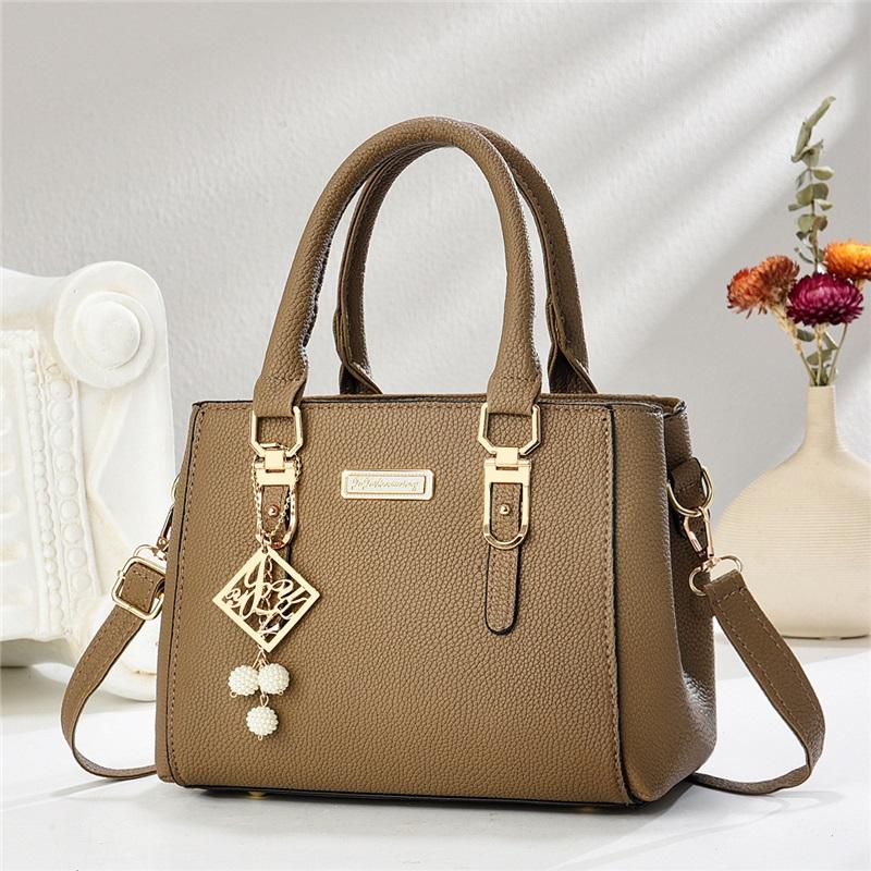 High Quality Premium Version Women Handbag New Trendy Simple All-match Portable Single Shoulder Crossbody Daily Bag