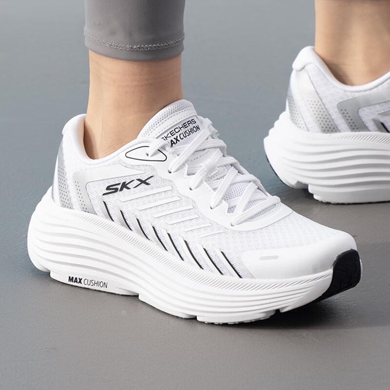 Skechers Женские беговые кроссовки GO 129471-WBK