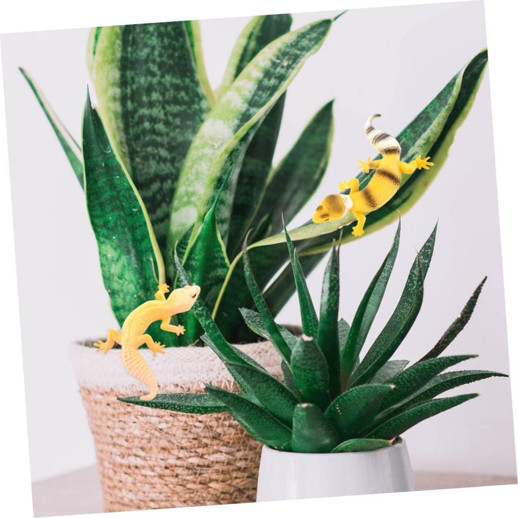 Toyvian 2 шт. Имитация Геккона Миниатюрные Животные Декор Стола Игрушки для Малыша Поддельная Рептилия Резиновая Статуэтка Ящерицы Хитроумные Игрушки-Гекконы ПВХ Животное