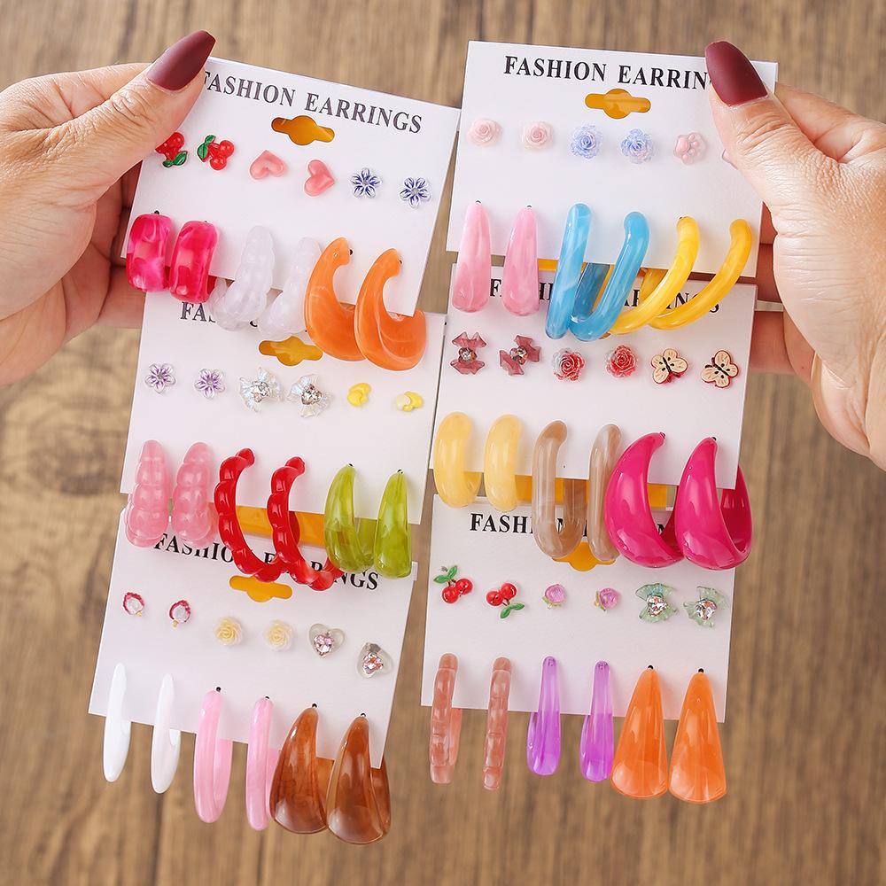 Oversold personalized C-shaped earrings set, colorful resin small stud earrings, love bow, cute earrings.