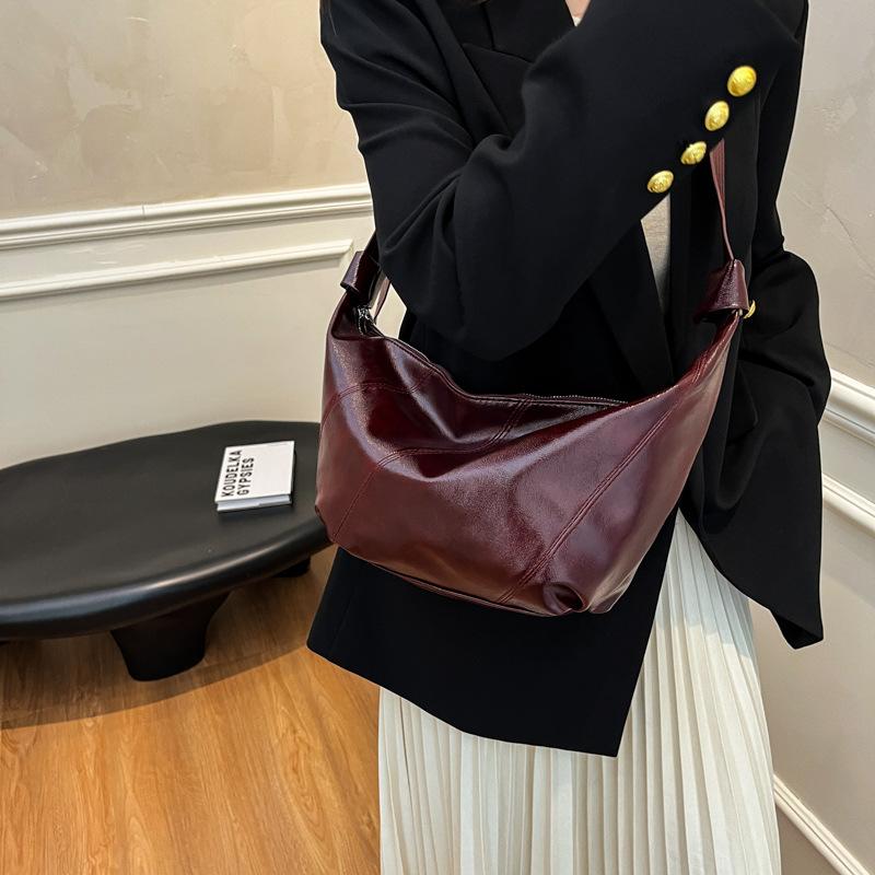 Retro Croissant Bag, Premium Texture Women'S Dumpling Bag, Large Capacity, Shoulder Crossbody Armpit Bag.