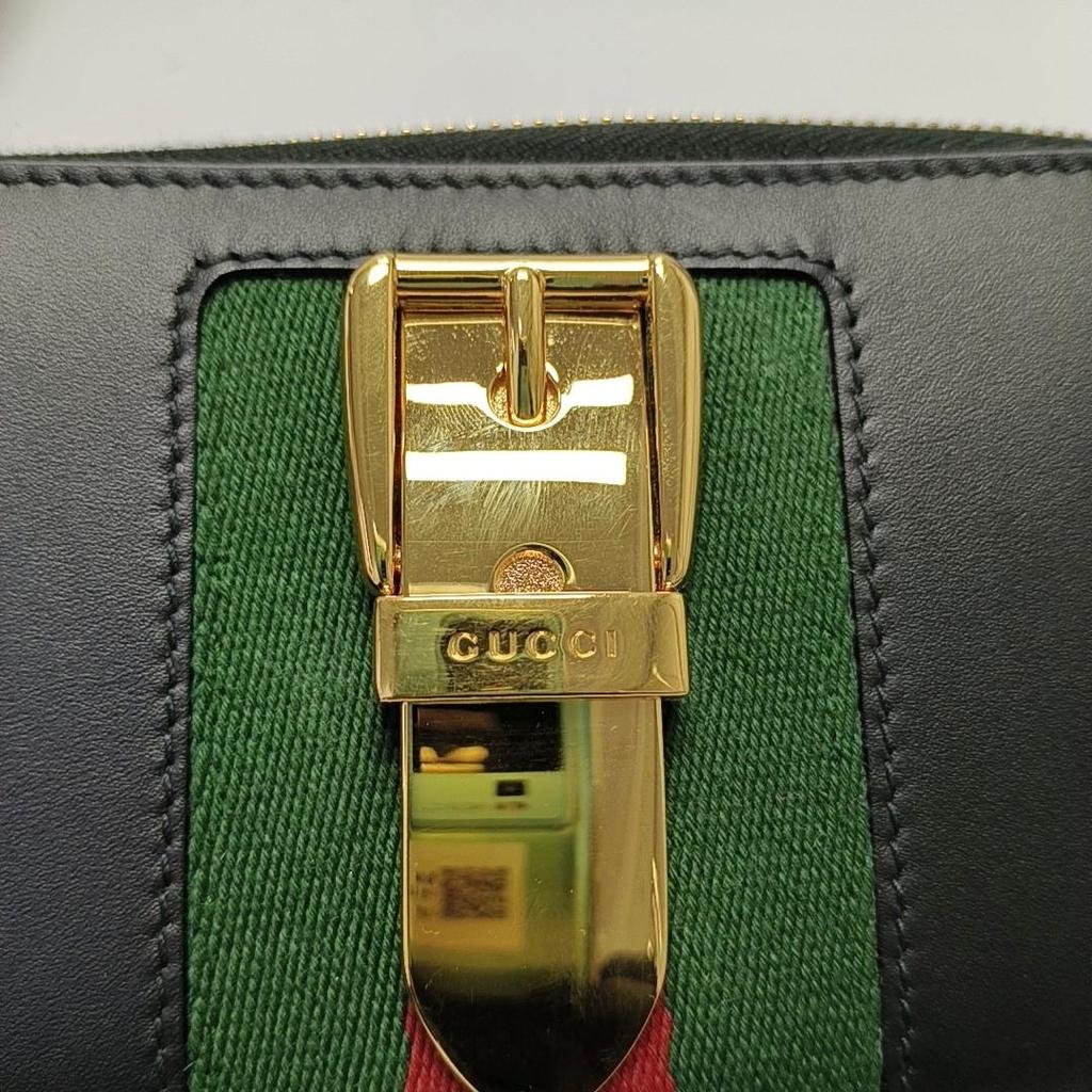 [Pre-Owned] Sylvie Gold Buckle Striped Web Long Zip Leather Wallet - Excellent #4MQBS0