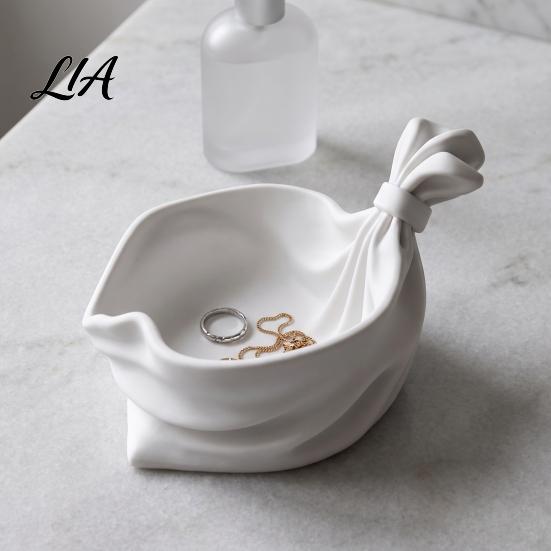 Small Jewelry Organizer 3D Printed Gift Bag Shaped Storage Tray, Pleated Catchall Bowl for Candy, Item Festive Table Centerpiece Entryway Shelf, Xmas
