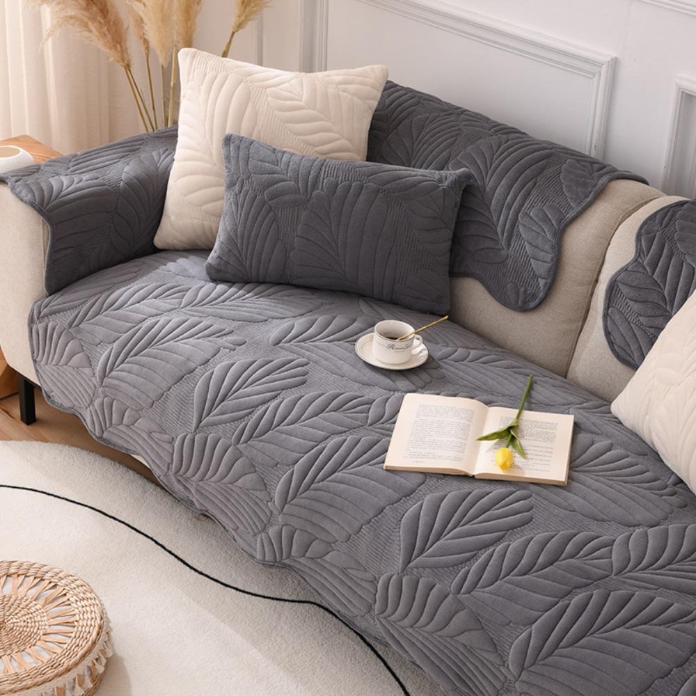 Practical Milk Velvet Leaf Pattern Sofa Cover Nordic Style Non-slip Couch Cover Washable Warm Sofa Mat Winter