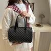 High-texture Retro Bag 2025 Autumn and Winter New Large-capacity Tote Bag Fashionable Shoulder Handbag Commuter Women's Bag