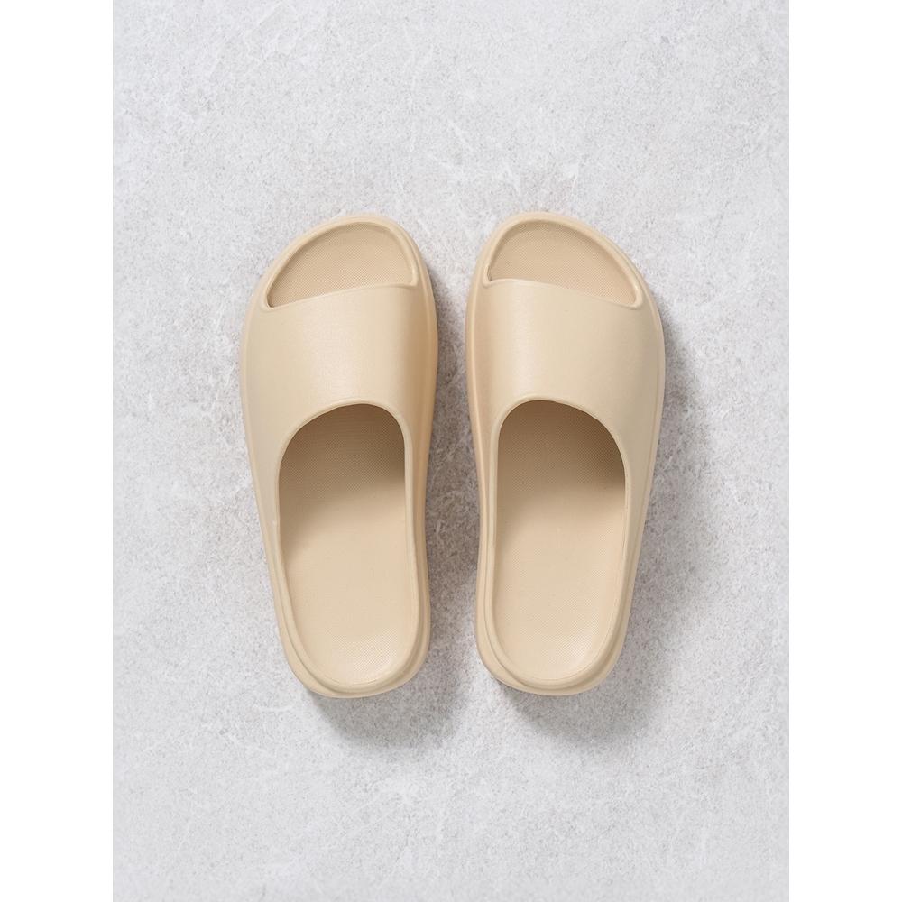 Daiso Fluffy Chunky Slippers 235 To 255 Mm