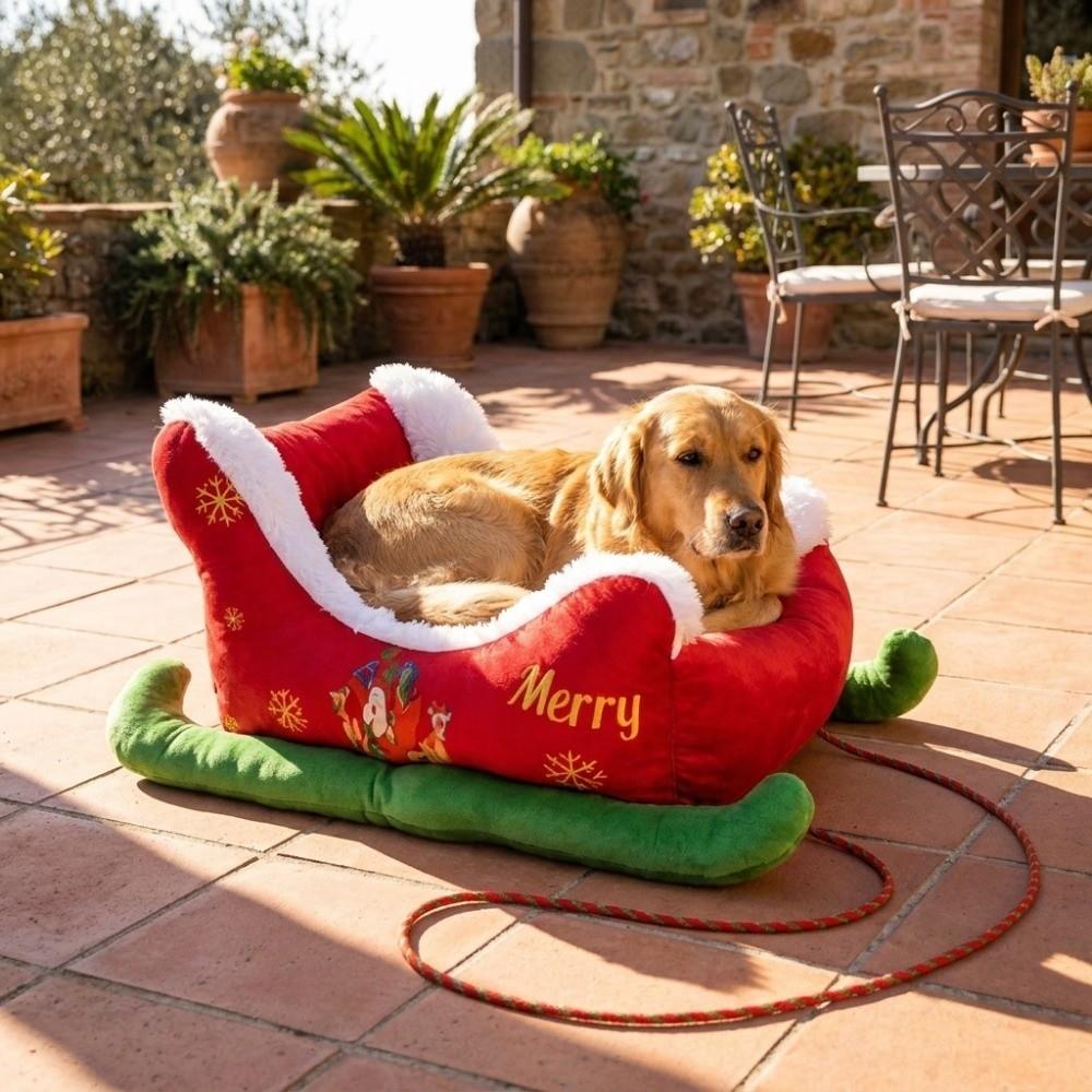 Plush Warm Sleigh Shaped Pet Bed Anti-Slip Cat Sleeping Nest Christmas Theme Dog Sofa Bed Outdoor