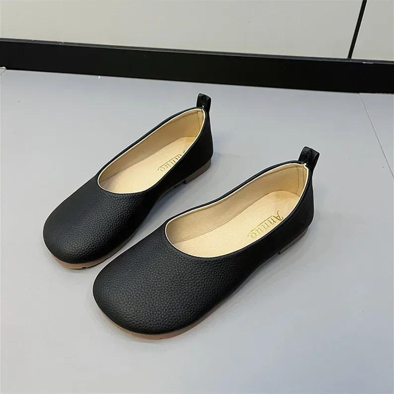 Женские кожаные лоферы без шнуровки, весенне-осенние модные балетки, женские повседневные милые туфли для медсестер с круглым носком на плоской подошве