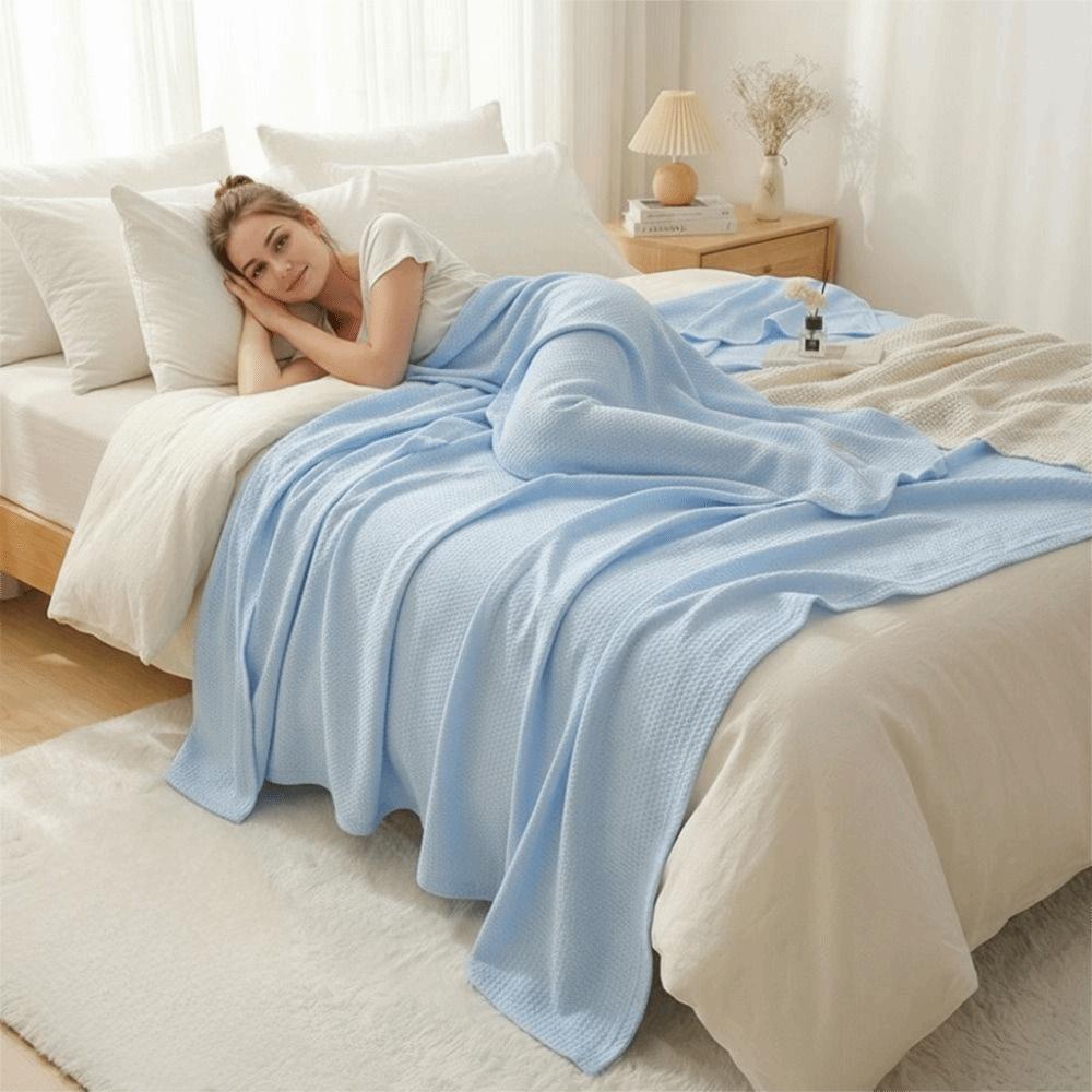Thin Summer Cooling Blanket Bamboo Fiber Summer Quilt Simple Air-Conditioning Comforters Adults