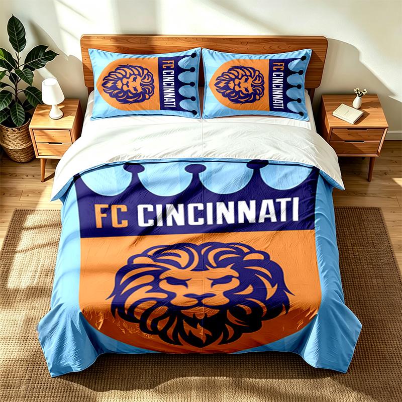 FC Cincinnati (1) 3pc set suitable for master bedrooms soft and comfortable an ideal gift for family and friends Includes one duvet cover and two pill
