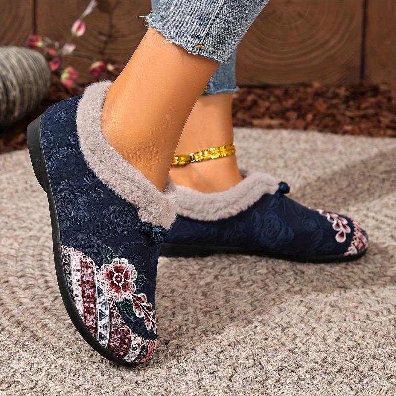 Shoes, Cotton Shoes, Embroidered Bags, Heels, Middle-aged and Elderly Woolen Shoes, Warm Ethnic Style, Comfortable Soft-soled Mother Cotton Shoes