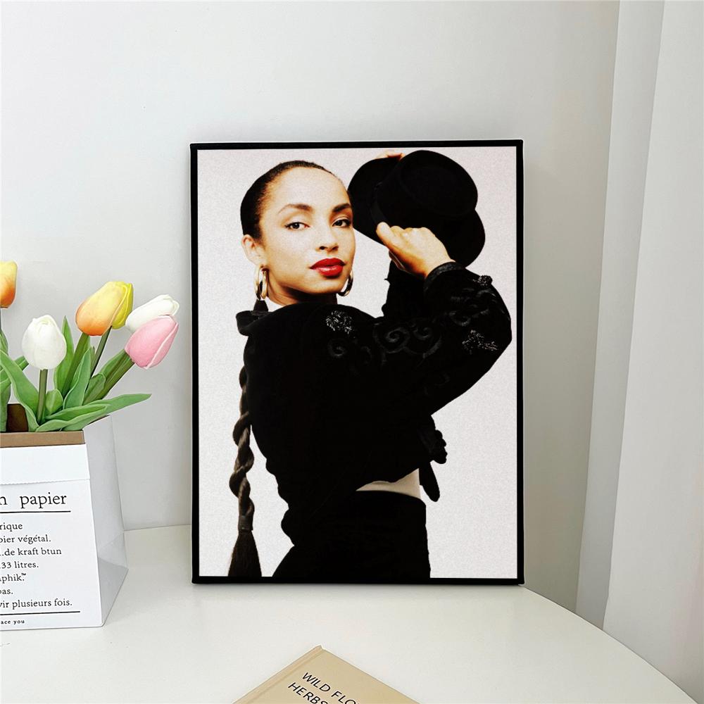 1 шт. Band Sade A-Adu Певица Самоклеящийся Художественный Постер Водонепроницаемая Бумажная Наклейка Кофейня Бар Комната Настенный Декор