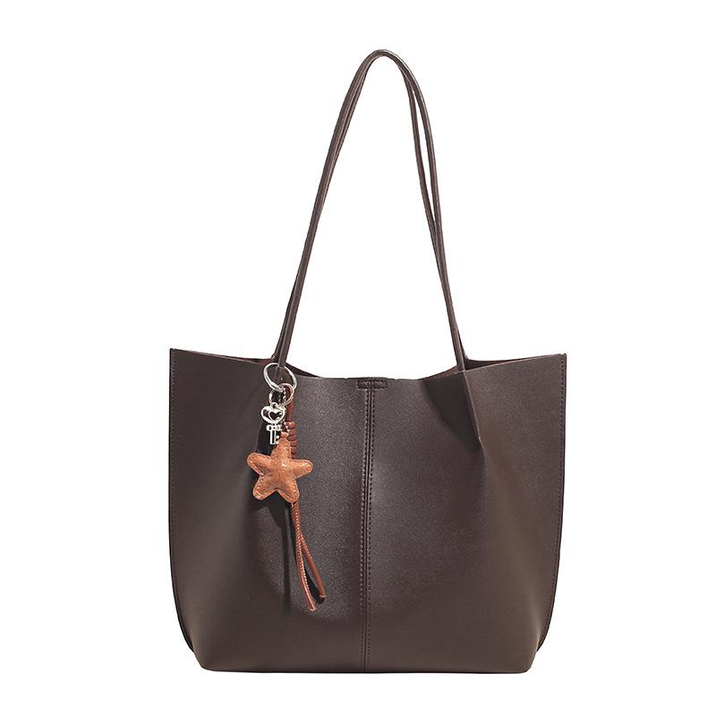 Ретро сумка женская большой вместимости 2025 новая осенне-зимняя универсальная на плечо подмышку повседневная рабочая сумка-тоут для поездок