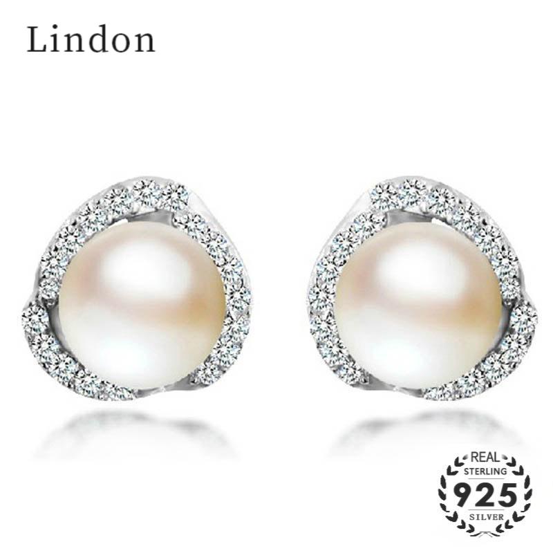 Серебряные серьги 925 пробы бренда Lindon с натуральной речной жемчужиной Инкрустированы кристаллами циркона