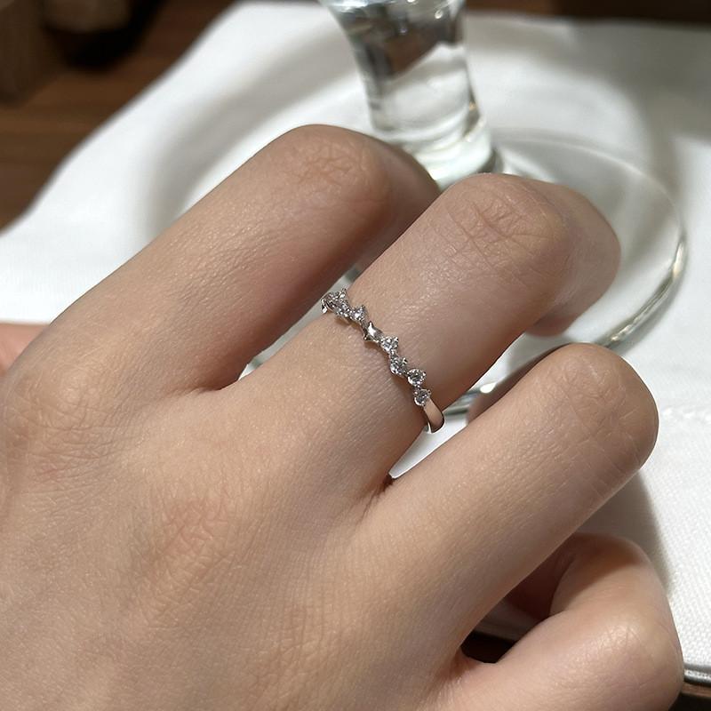 Chic Elegant Adjustable Open Ring For Women Crafted With Dazzling Zirconia Stones