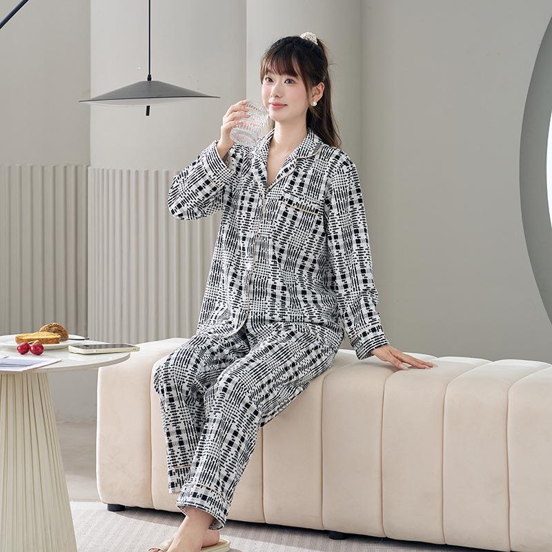 Autumn 2025 Plaid Fleece Couple Pajamas: Long Sleeve & Pants Set