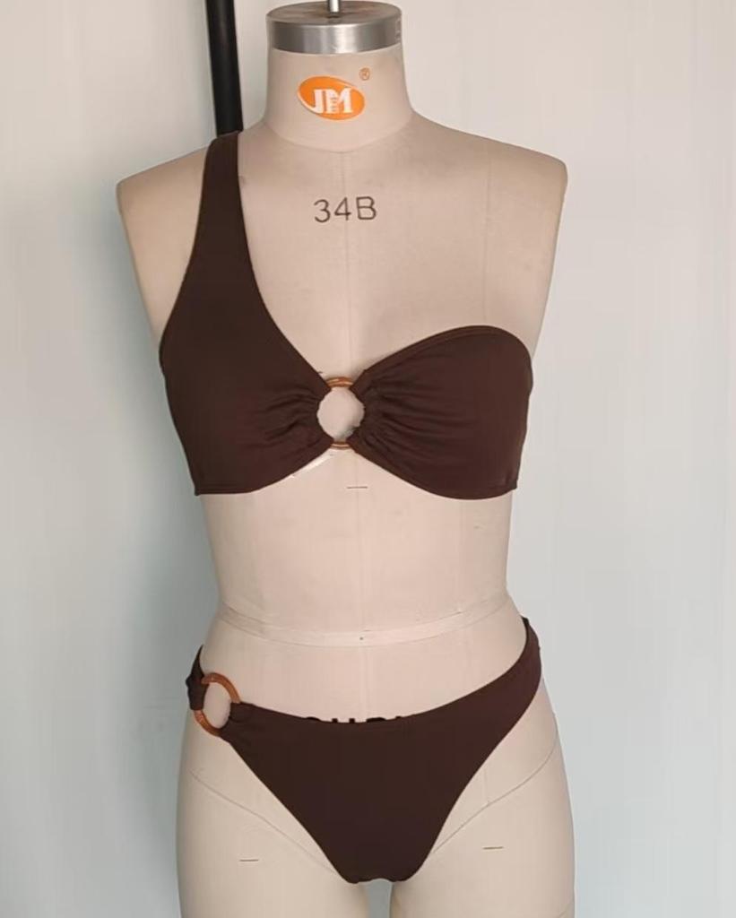 Женский сексуальный купальник на одно плечо с разрезом: Однотонный, облегающий аксессуар для бикини