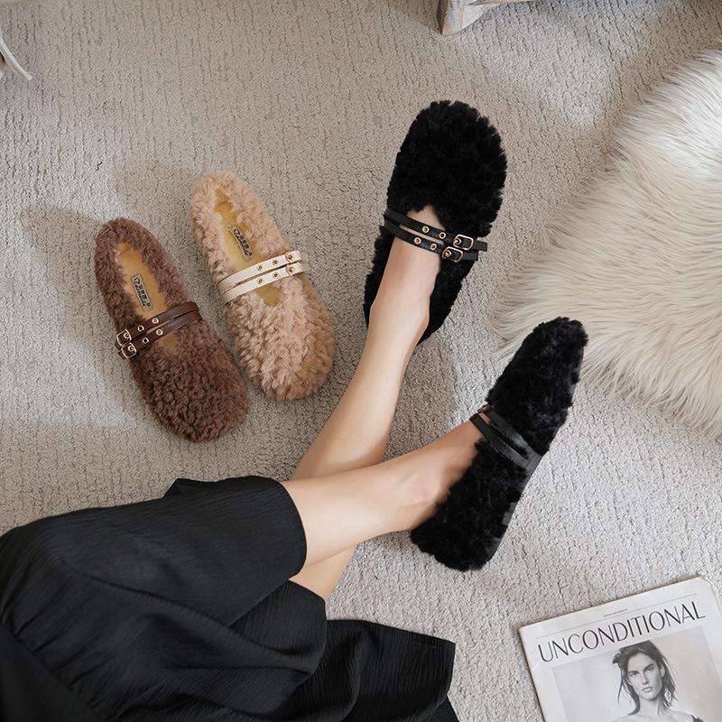 Fashion Wool Fur Winter Shoes Woman Slip On Loafer Double Rivets Belt Furry Moccasins Female Curly Fur Flats Lambwool Shoes Big Size 43