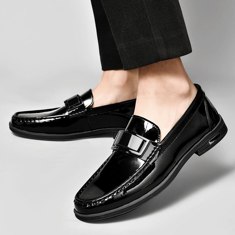 Fashion Men's Patent Leather Loafers Business Shoes Hollowed Out and Breathable Men's Genuine Leather Casual Shoes Big Size 47 48