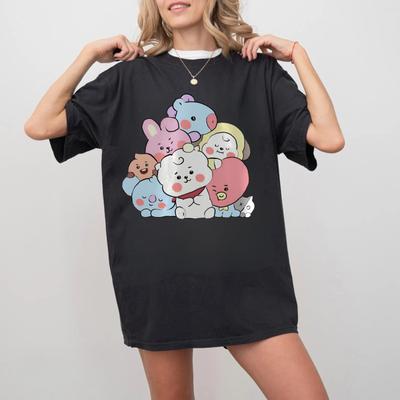 Cute Cartoon Group Hug Graphic TShirt Mountain Kawaii Anime Cartoon Gift TTop