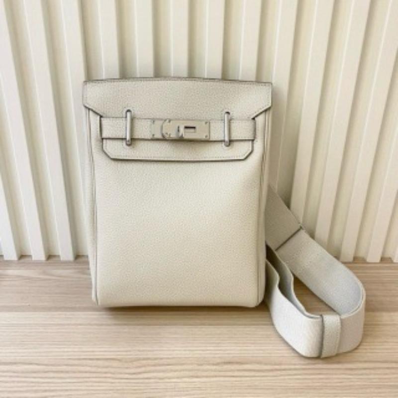 2025 Новый стиль Кожаная сумка Унисекс Сумка через плечо Высококачественная воловья кожа Одноплечевая диагональная сумка Универсальная сумочка Женская