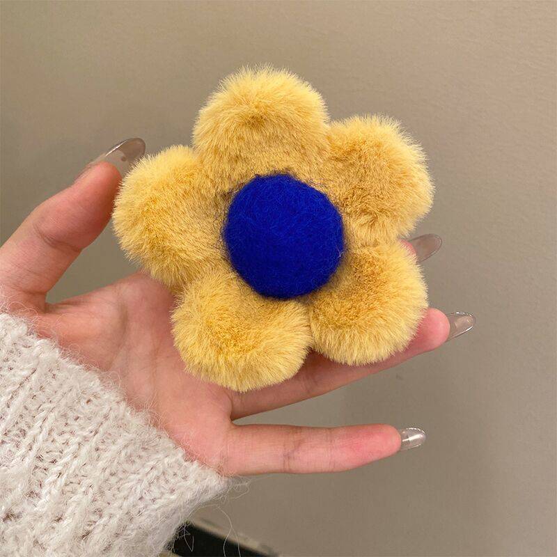 2024 Новый винтажный цветок плюшевый коготь для волос для женщин милые корейские большие заколки для волос в виде акулы заколки-крабы шпильки модные аксессуары для волос