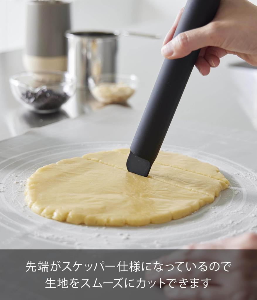 Yamazaki Tower Silicone Rolling Pin with W3 X D3 X Dishwasher Rolling and Cutting 1412 Scraper, Black, H30cm, Safe, 2-Way Function,