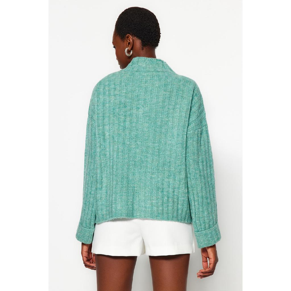 Бежевый вязаный свитер с широким узором и мягким текстурированным высоким воротником Twoaw21kz0783