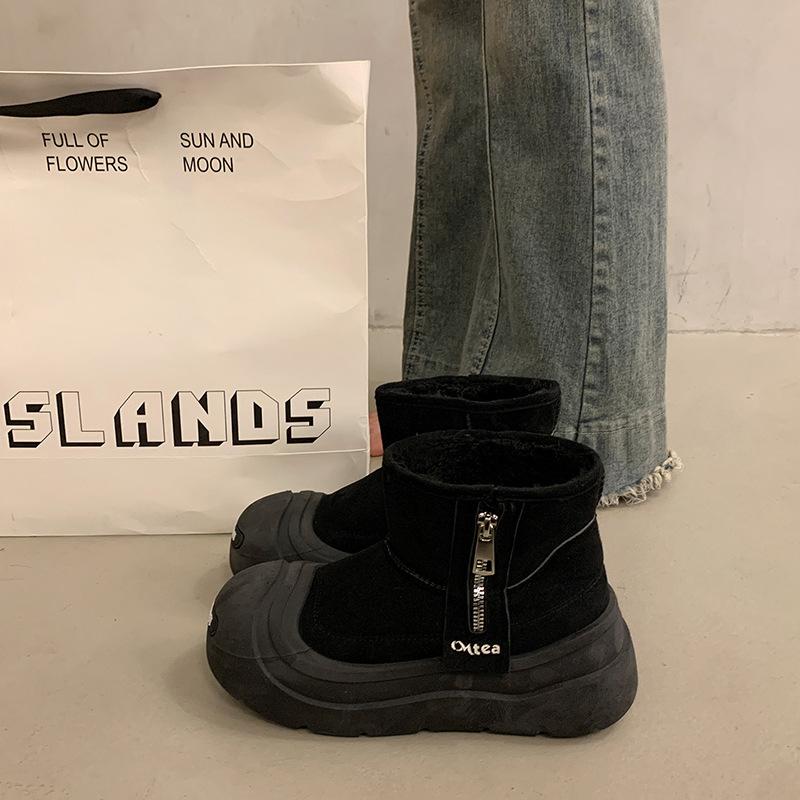 Large size women's versatile casual short boots round head warm comfortable lightweight durable elegant personalized snow short boots