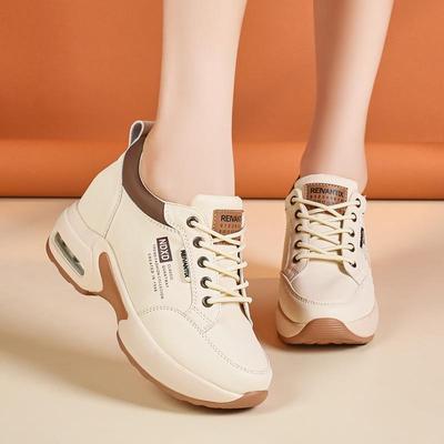 2025 Осень Женские Белые Кожаные Кроссовки на Толстой Подошве, Увеличивающие Рост - Новая Мода Универсальная Повседневная Спортивная Обувь