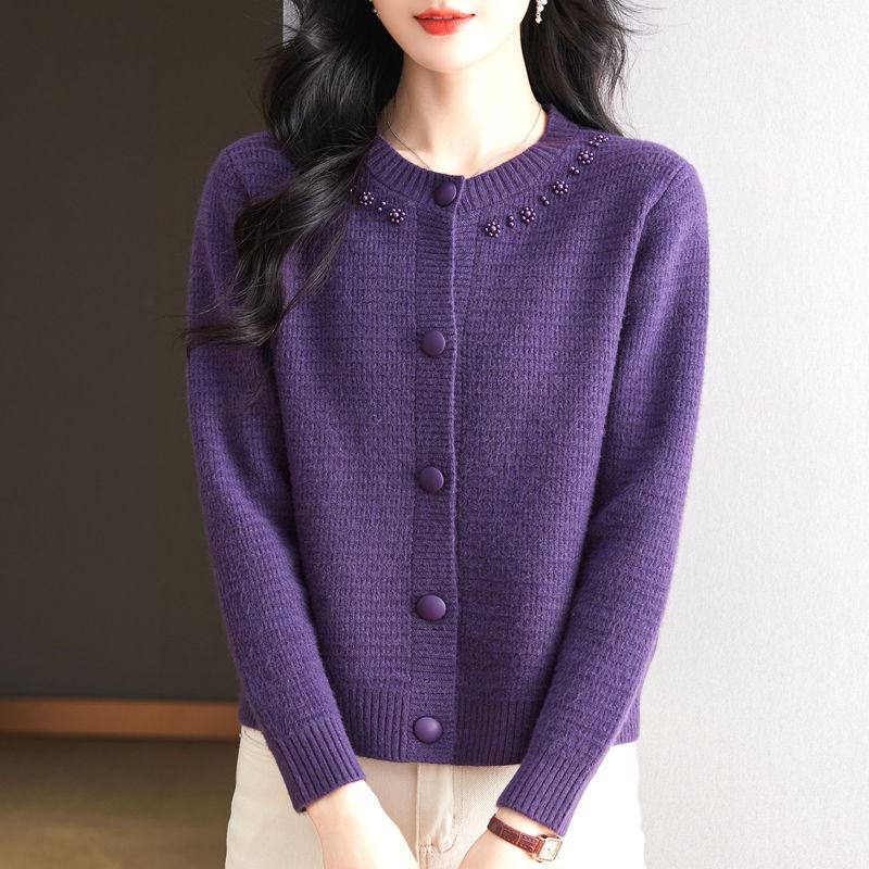 Autumn and Winter Fashion Women's Sweater Knitted Cardigan Round Neck Pearl Sweater Coat Thickened